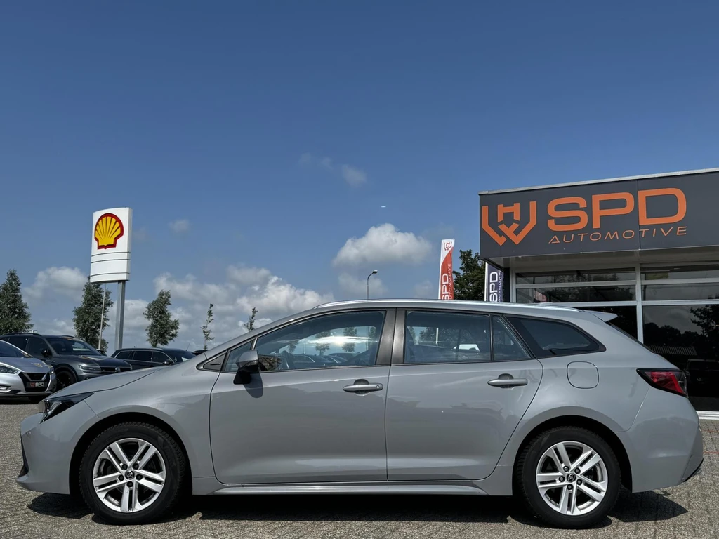 Toyota Corolla Touring Sports – foto 2