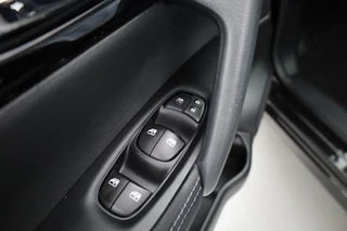 Nissan QASHQAI – thumbnail 16