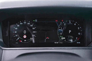 Land Rover Range Rover Velar – thumbnail 64