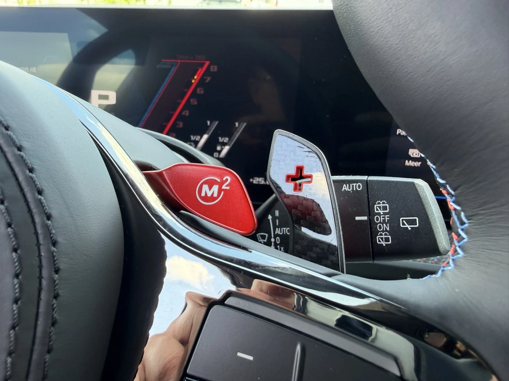BMW XM – foto 17