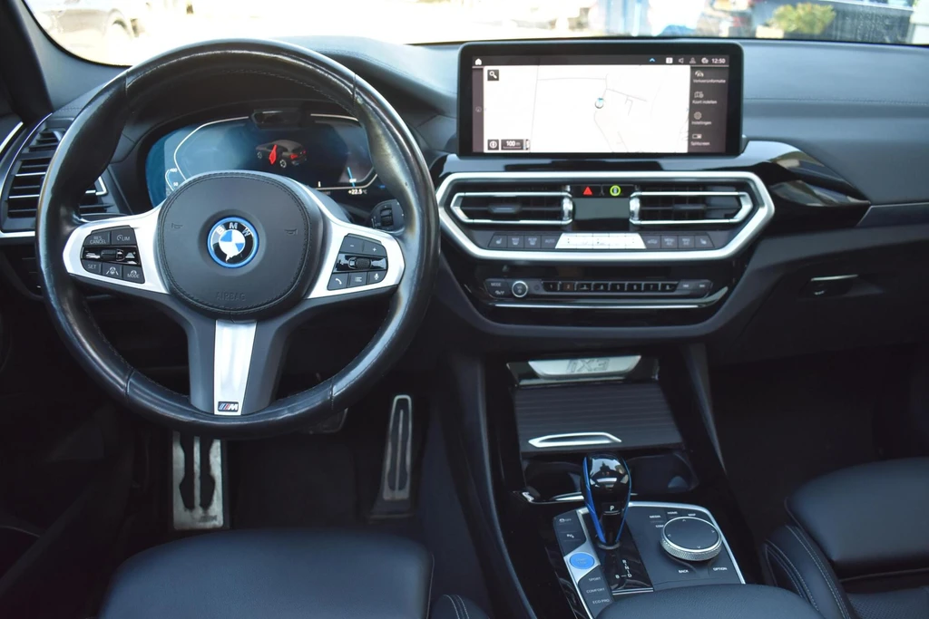 BMW iX3 – foto 12