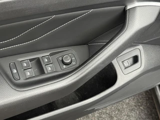 Volkswagen Passat – thumbnail 32