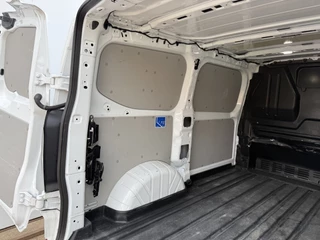 Ford Transit Custom – thumbnail 15