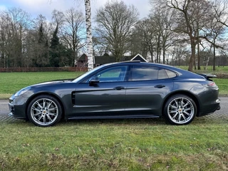 Porsche Panamera – thumbnail 3