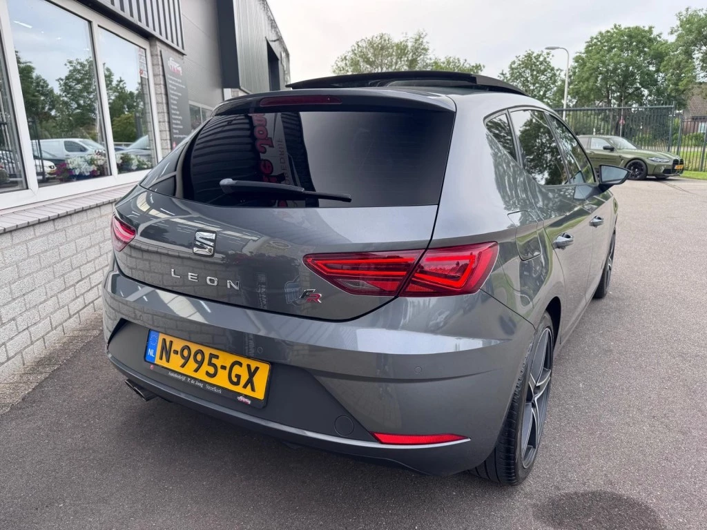 SEAT Leon – foto 3