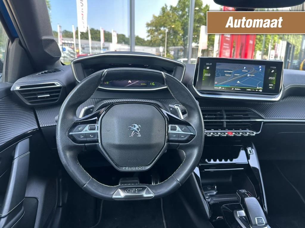 Peugeot 208 – foto 10