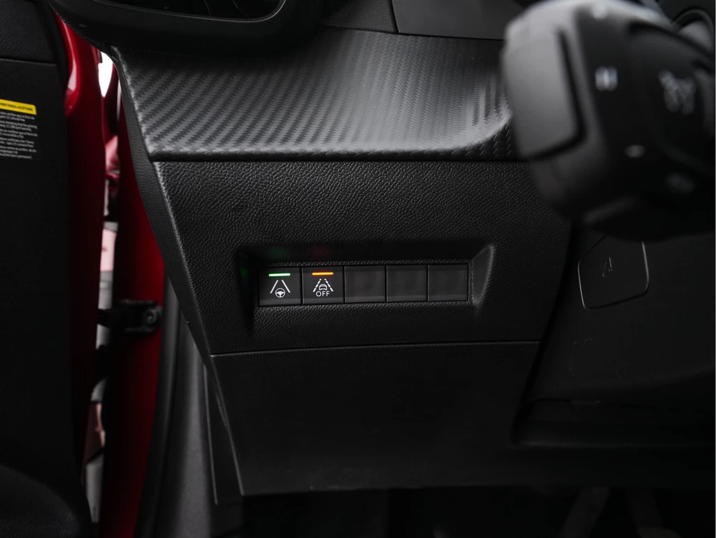 Peugeot e-208 – foto 21