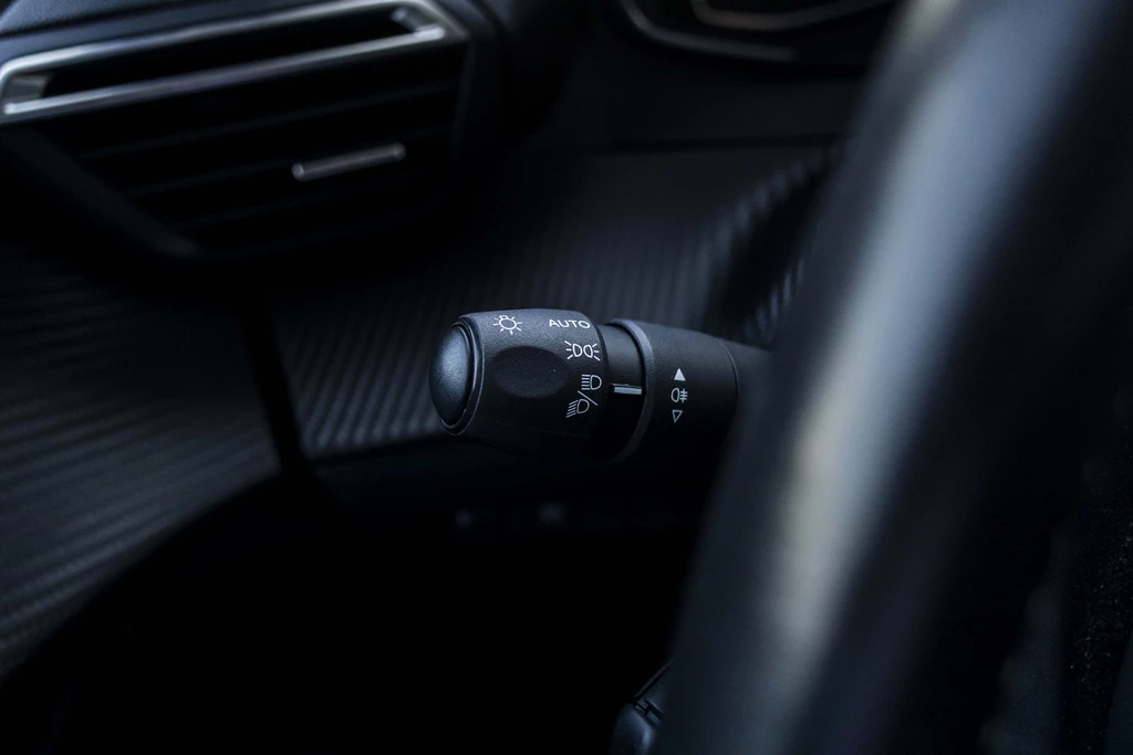 Peugeot 208 – foto 35