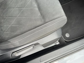 Volkswagen Golf – thumbnail 38