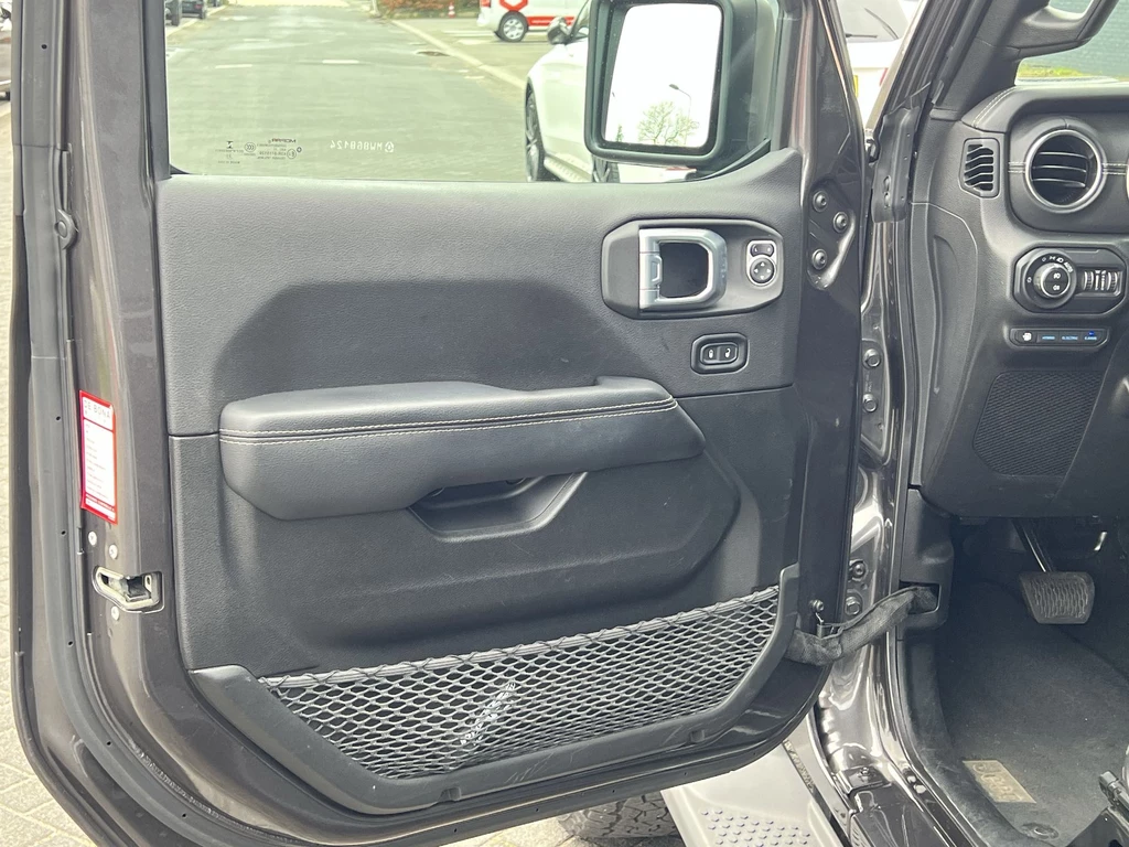 Jeep Wrangler – foto 16