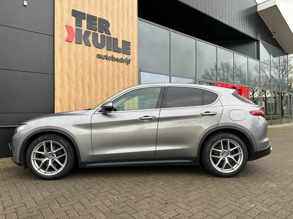 Alfa Romeo Stelvio – foto 2