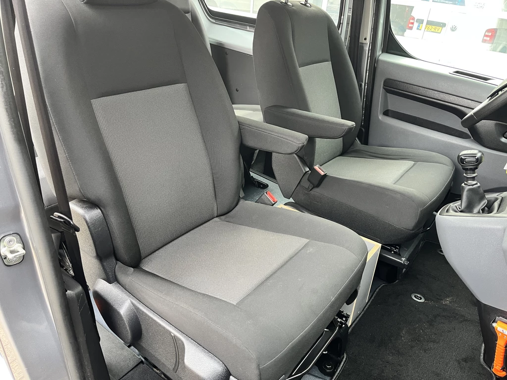 Peugeot Traveller – foto 13