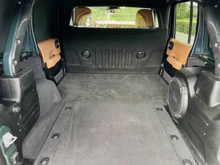 Jeep Wrangler – thumbnail 16