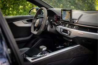 Audi RS4 – thumbnail 31