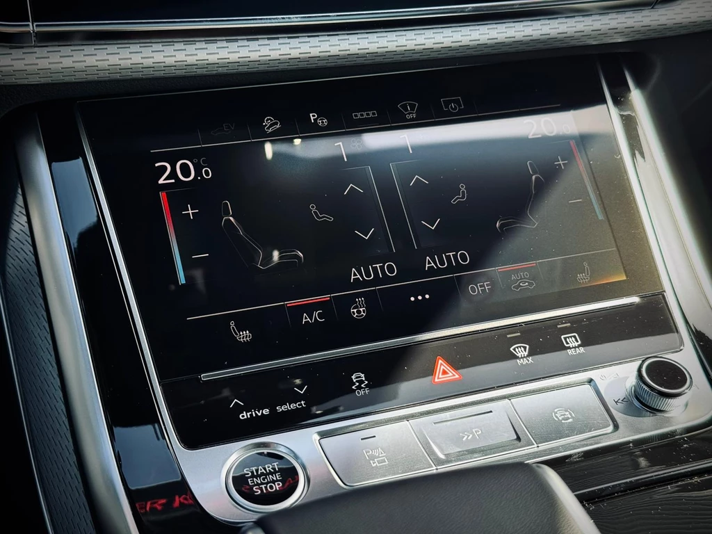 Audi Q8 – foto 22