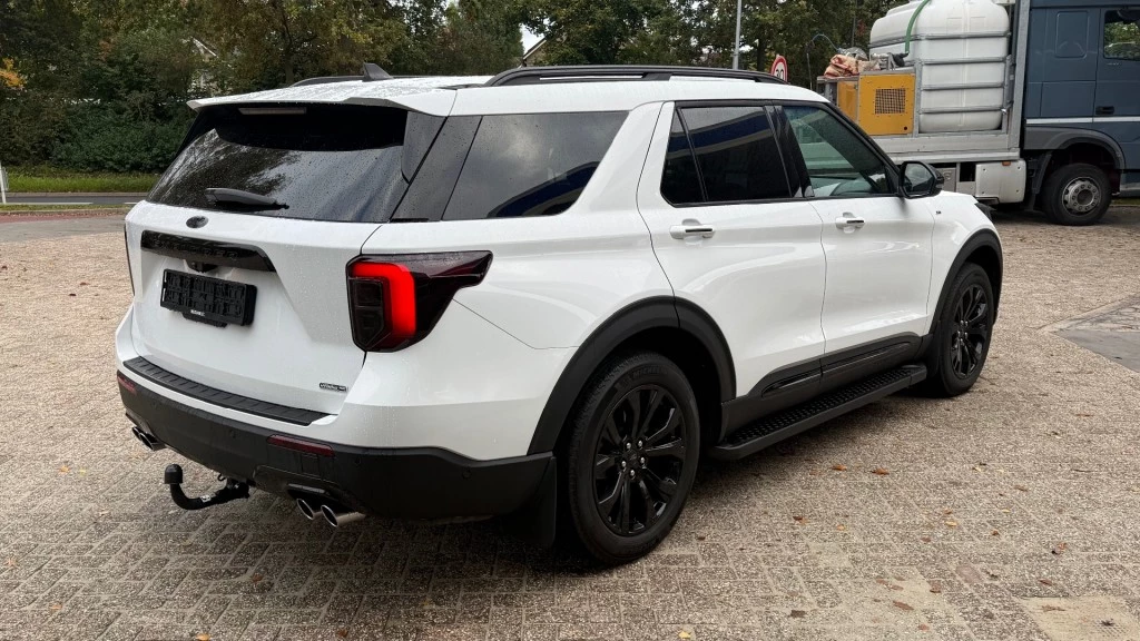 Ford Explorer – foto 5