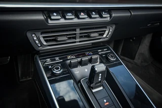 Porsche 911 – thumbnail 35