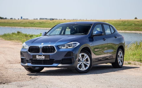 BMW X2 xDrive25e Executive CAMERA / PLUG IN HYBRID / STOELVERWARMING / DEALER ONDERHOUDEN