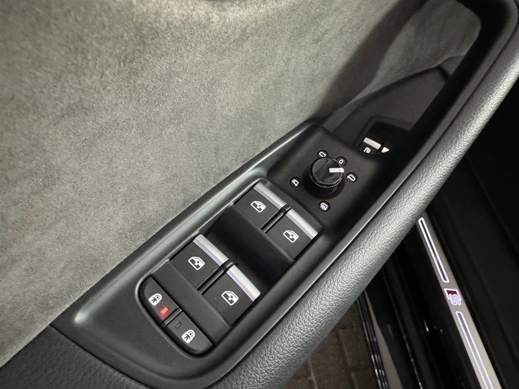 Audi Q8 – foto 18
