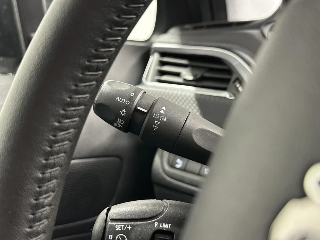 Peugeot 208 – foto 20