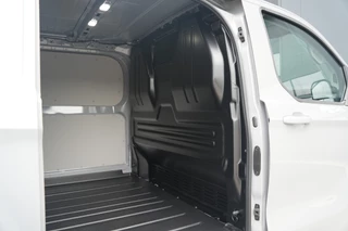 Ford E-Transit Custom – thumbnail 14