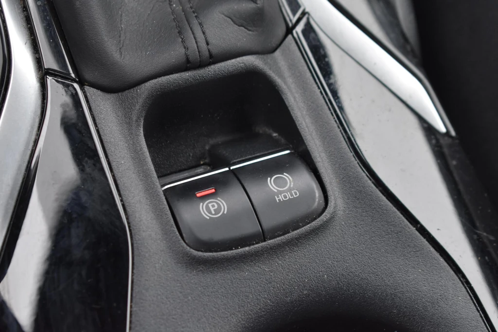 Toyota Corolla Touring Sports – foto 23