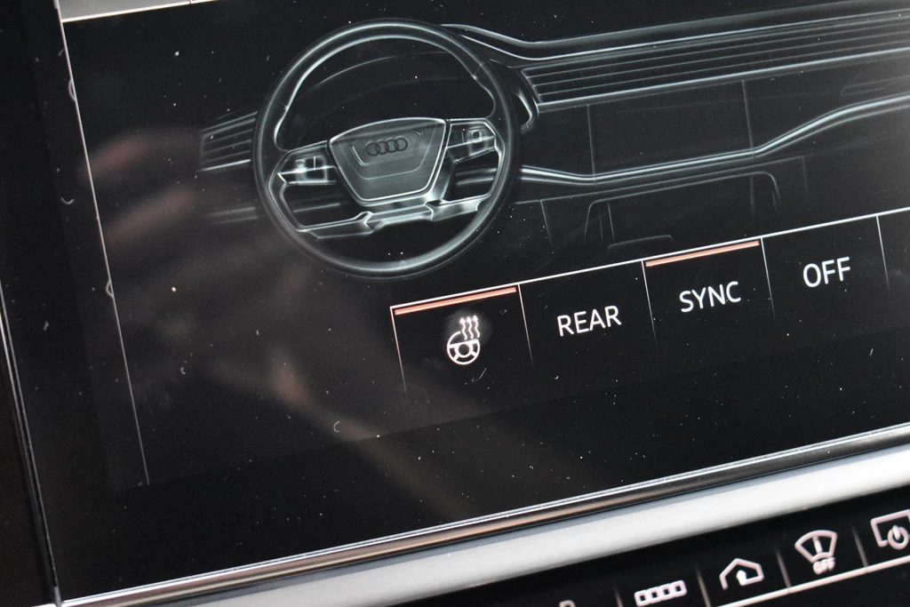 Audi Q8 – foto 26