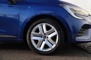 Renault Clio – thumbnail 5
