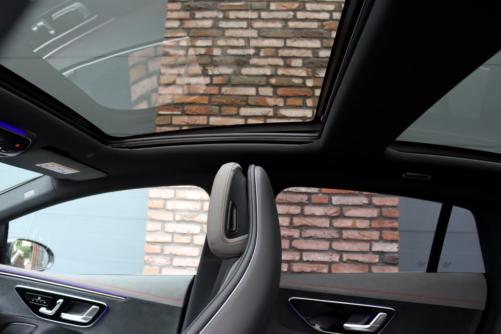 Mercedes-Benz EQE – foto 11