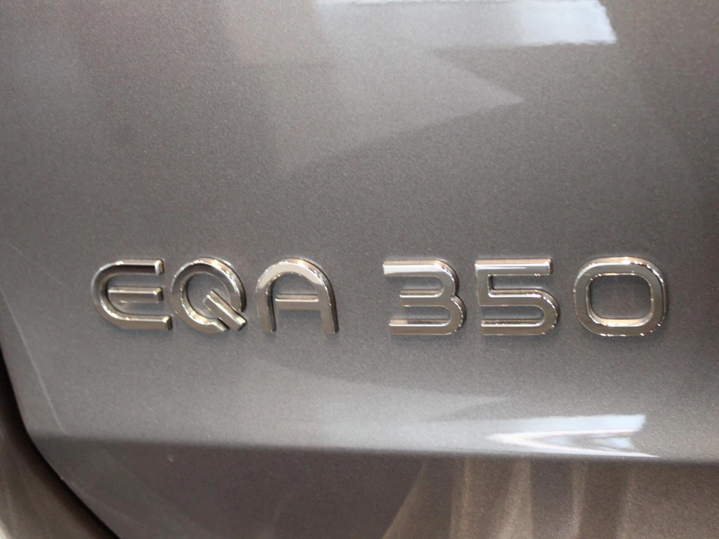 Mercedes-Benz EQA – foto 21