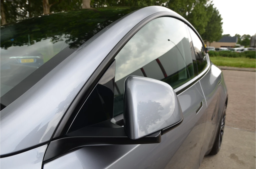 Tesla Model Y – foto 31