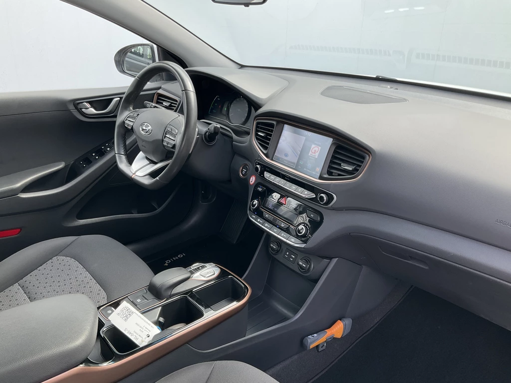 Hyundai IONIQ – foto 9