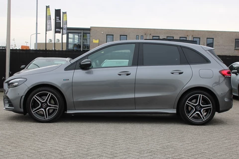Mercedes-Benz B-Klasse 250e AUT8 AMG Limited NIGHT PAKKET MEMORY 360-CAMERA SFEER TREKHAAK
