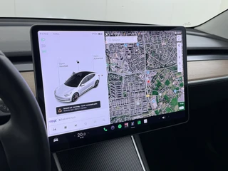 Tesla Model 3 – thumbnail 16