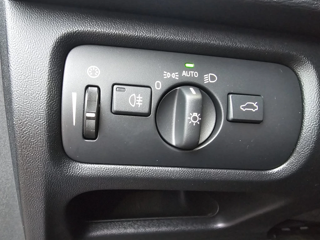 Volvo V40 – foto 13