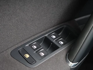 Volkswagen Golf – thumbnail 36