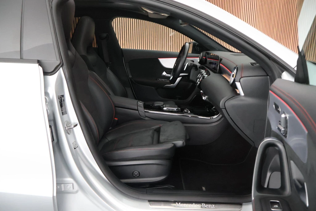 Mercedes-Benz CLA – foto 13