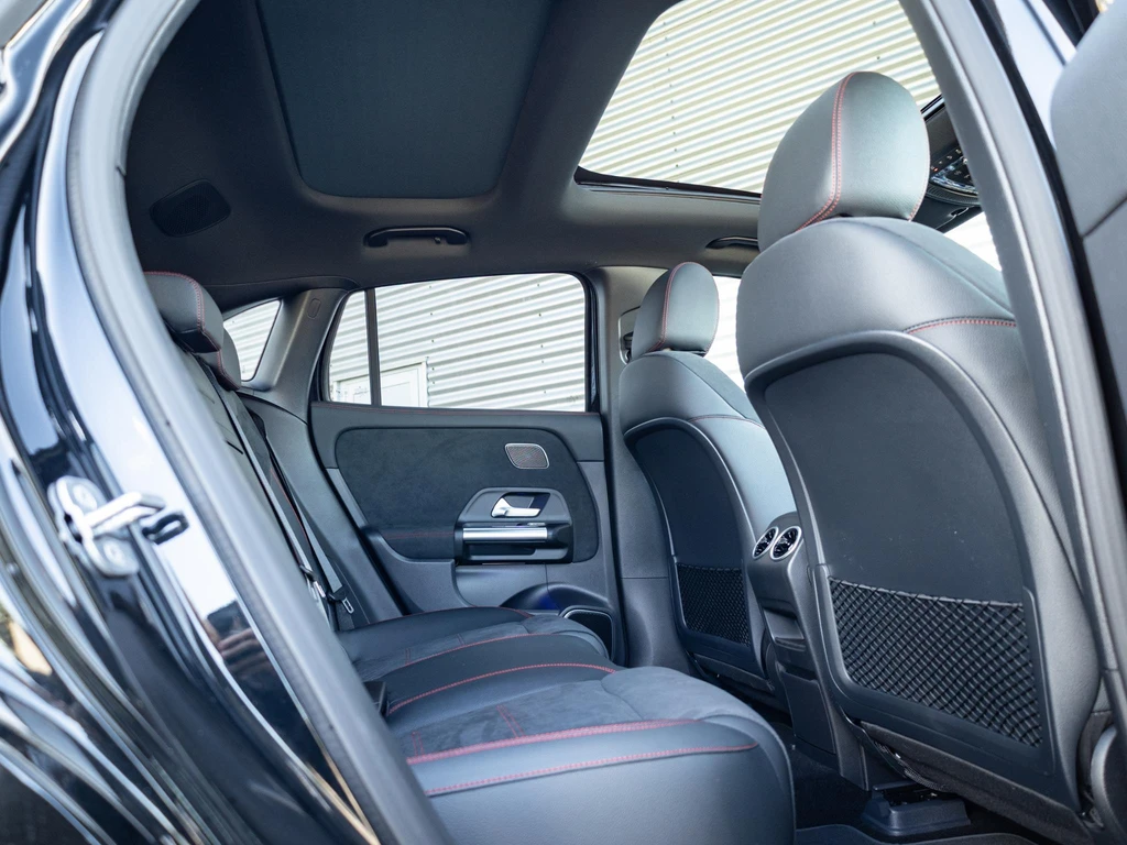 Mercedes-Benz EQA – foto 21