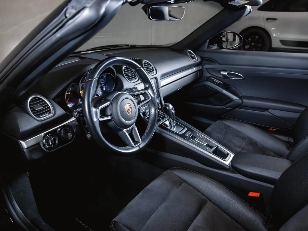 Porsche 718 – foto 9