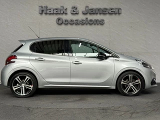Peugeot 208 – thumbnail 6