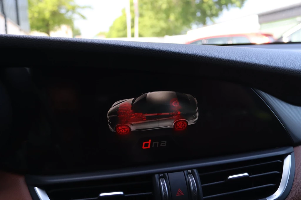 Alfa Romeo Giulia – foto 28