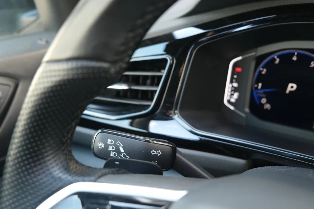 Volkswagen T-Roc – foto 21