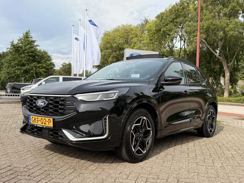 Ford Kuga 2.5 PHEV ST-Line X 243pk | Panoramadak | Wegklapbare trekhaak | Head up Display | Adaptive LED | Bang&Olufsen | AGR-stoelen | 2.100 kg trekgewicht