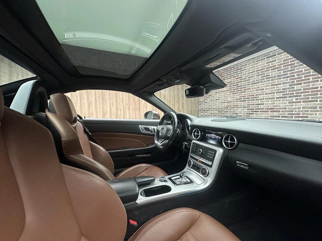 Mercedes-Benz SLC – foto 31