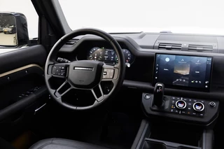 Land Rover Defender – thumbnail 20