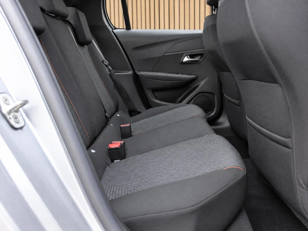 Peugeot 208 – foto 15