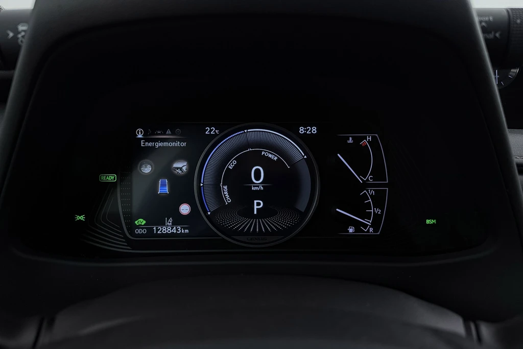 Lexus UX – foto 22