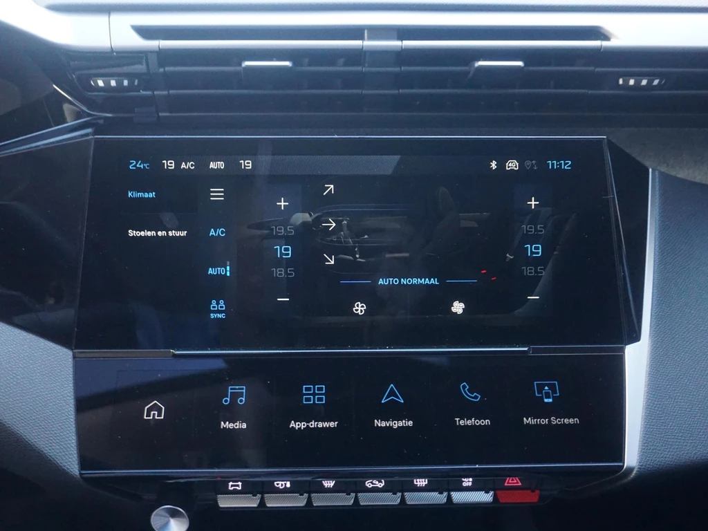 Peugeot 408 – foto 24