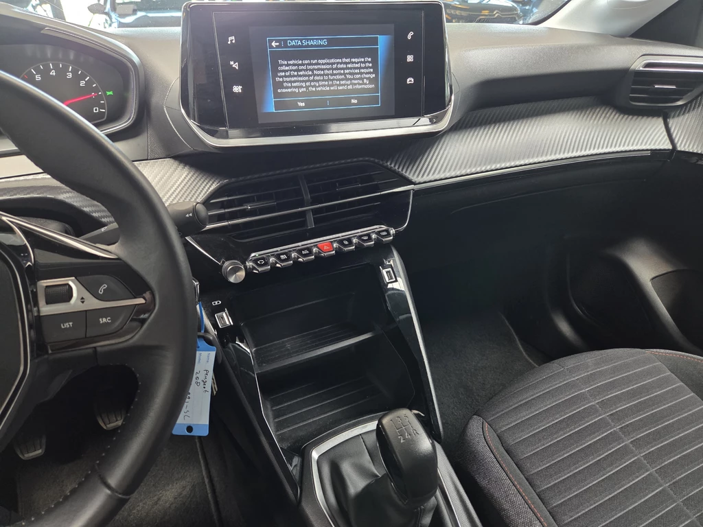 Peugeot 208 – foto 31