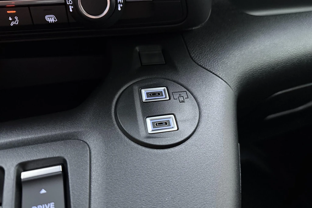 Peugeot e-Partner – foto 25